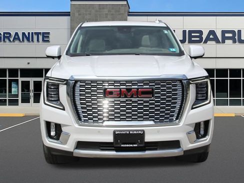 Used 2023 GMC Yukon XL Denali AWD/4WD image 5