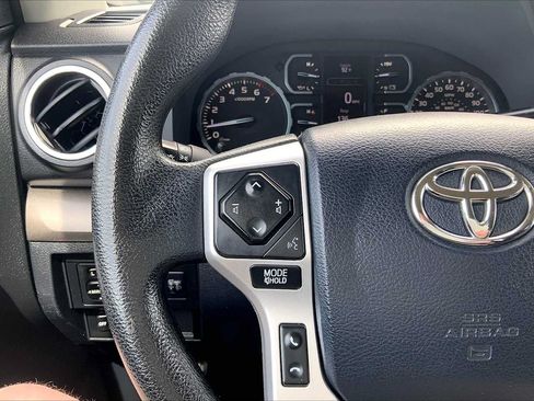 Used 2019 Toyota Tundra SR5 AWD/4WD image 23