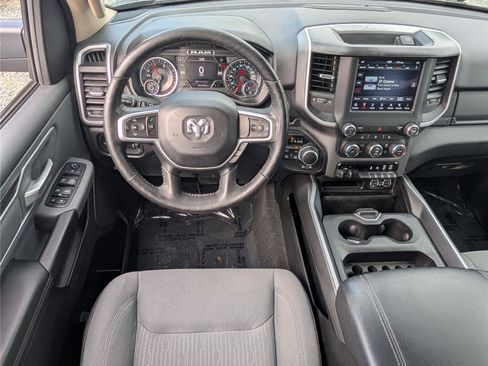 Used 2020 RAM 1500 Big Horn AWD/4WD image 17