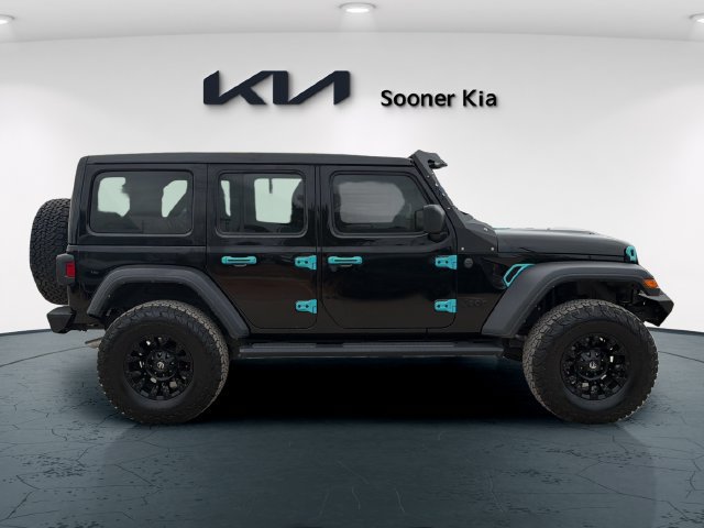 Used 2024 Jeep Wrangler Unlimited Sport AWD/4WD image 7