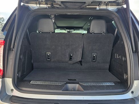 Used 2023 GMC Yukon Denali image 29