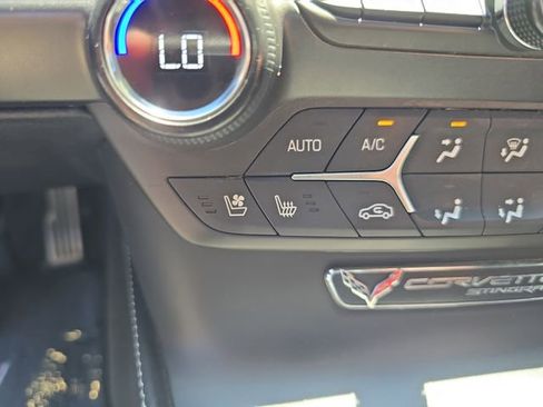 Certified 2016 Chevrolet Corvette Stingray Convertible w/ 3LT Preferred Equipment Group image 18