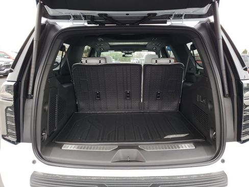 New 2026 Chevrolet Suburban Premier w/ Sun And Tow Package image 21