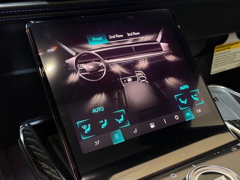 New 2025 Cadillac Escalade IQ Luxury 1 image 34