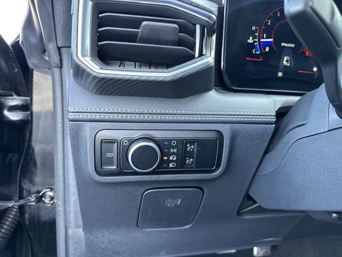 Used 2024 Ford Mustang Premium image 46