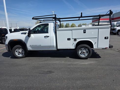 New 2024 GMC Sierra 2500 Pro w/ Convenience Package AWD/4WD image 2