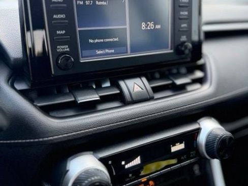 Used 2019 Toyota RAV4 LE w/ All Weather Liner Package AWD/4WD image 15
