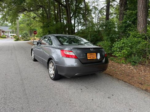 Used 2010 Honda Civic LX image 3