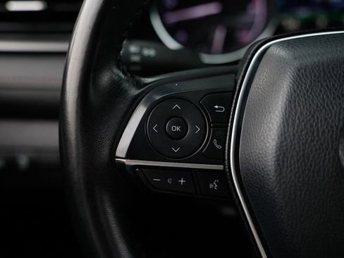 Used 2019 Toyota Camry XLE image 30