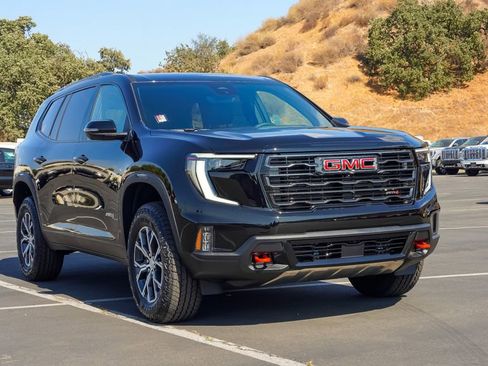 New 2026 GMC Acadia AT4 image 5