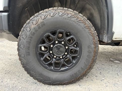 Used 2026 Chevrolet Silverado 2500 ZR2 w/ ZR2 Bison Edition AWD/4WD image 6