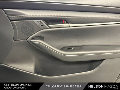 Certified 2025 MAZDA MAZDA3 s FWD image 44