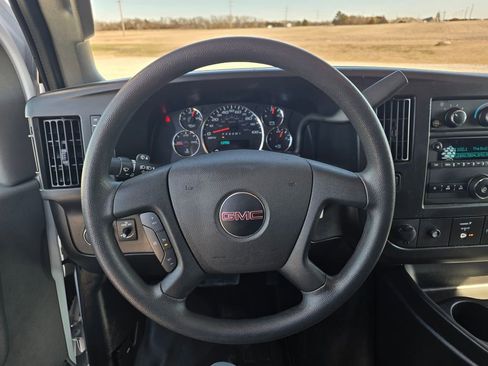 Used 2024 GMC Savana 2500 w/ Driver Convenience Package image 13