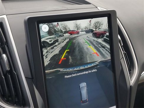 Certified 2022 Ford Edge SEL w/ Convenience Package image 21