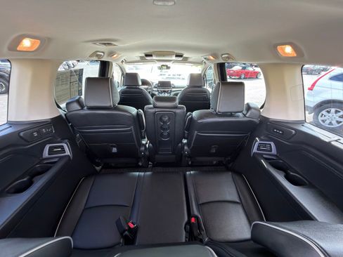 Used 2026 Honda Odyssey Elite image 37