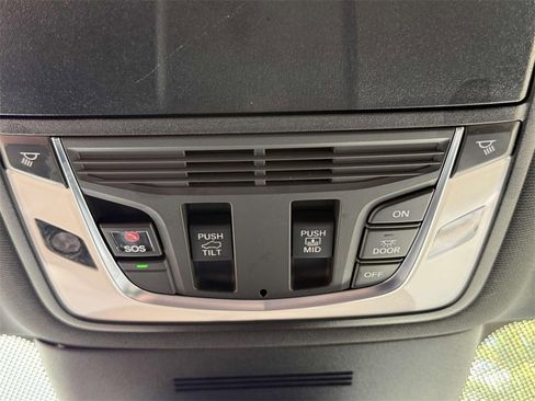 Certified 2025 Acura MDX A-Spec image 10