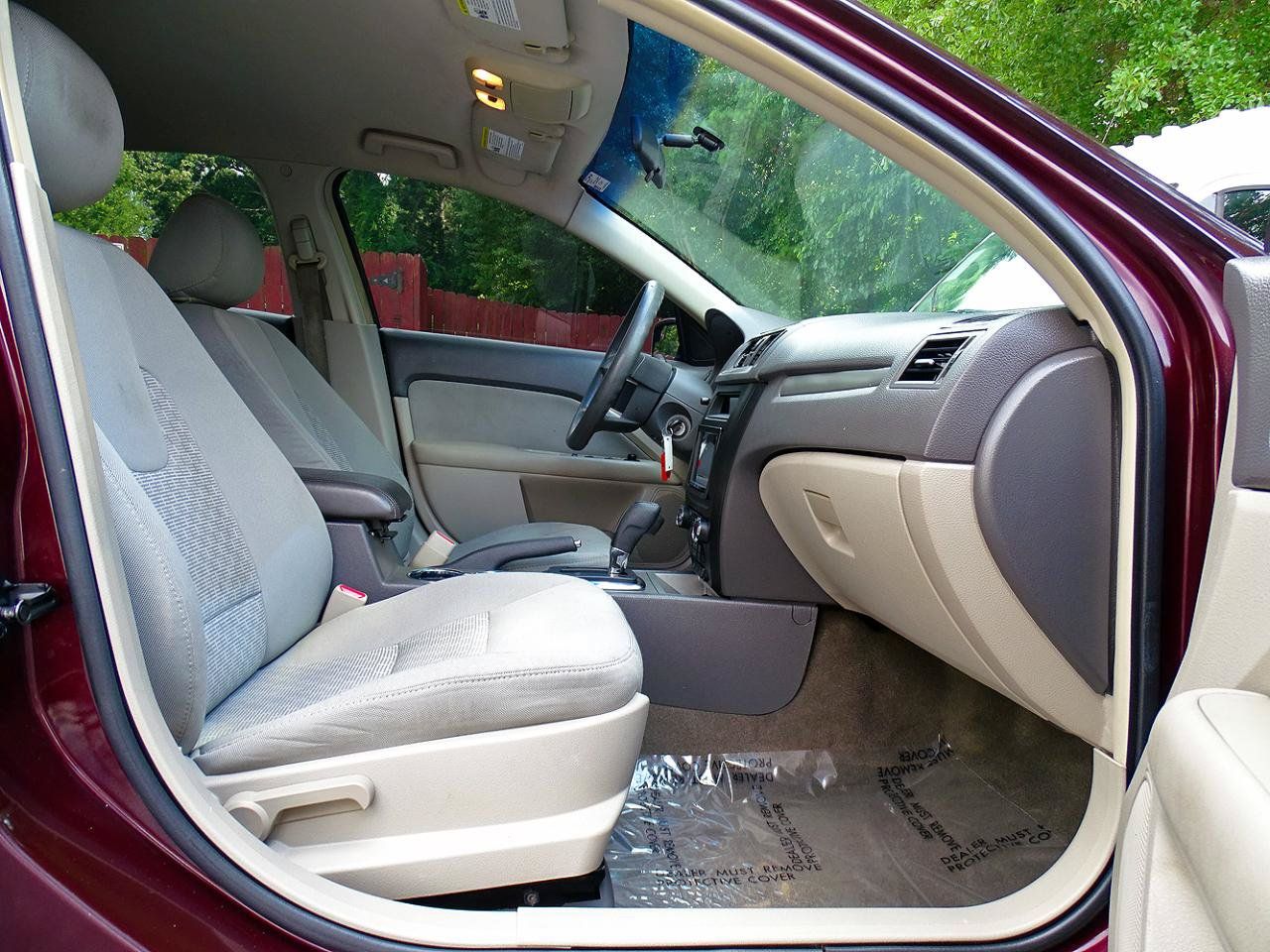 Used 2011 Ford Fusion SE FWD image 31