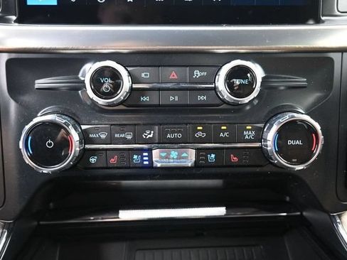 Used 2025 Ford F150 King Ranch w/ FX4 Off-Road Package AWD/4WD image 31