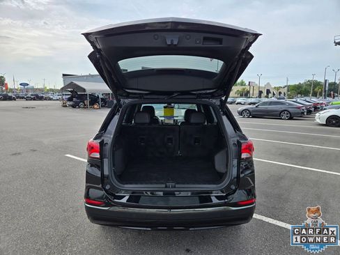 Used 2022 Chevrolet Equinox RS w/ RS Leather Package FWD image 19