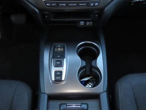Certified 2022 Honda Pilot Sport image 23
