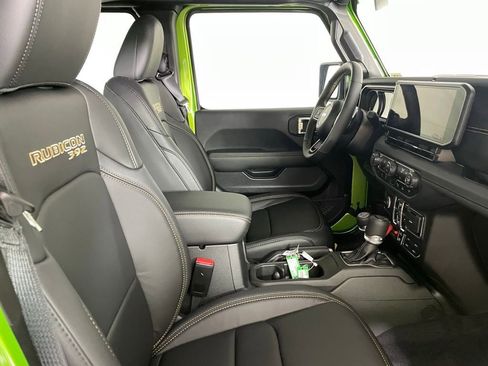 New 2025 Jeep Wrangler Unlimited Rubicon 392 image 13