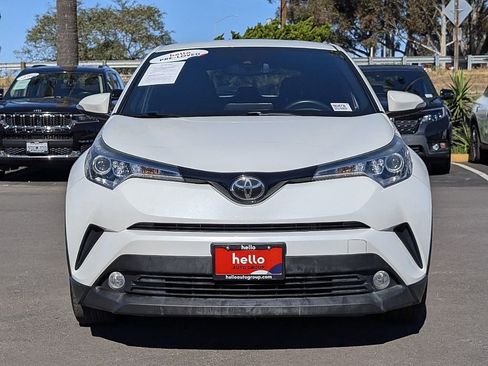 Used 2018 Toyota C-HR XLE image 8