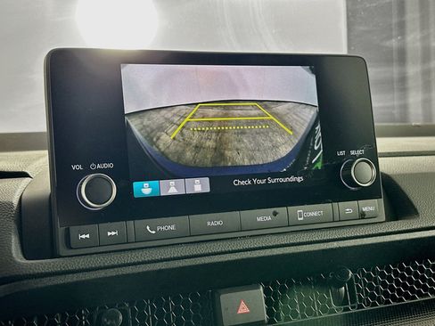 Used 2024 Honda CR-V LX image 22