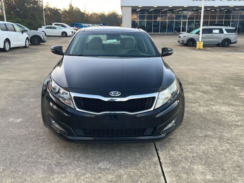 Used 2012 Kia Optima EX w/ Premium Pkg image 2