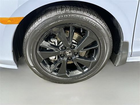 Used 2023 Honda Odyssey Sport image 14
