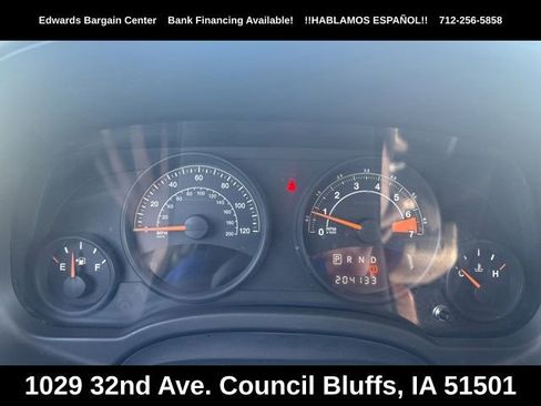 Used 2014 Jeep Patriot Latitude AWD/4WD image 16
