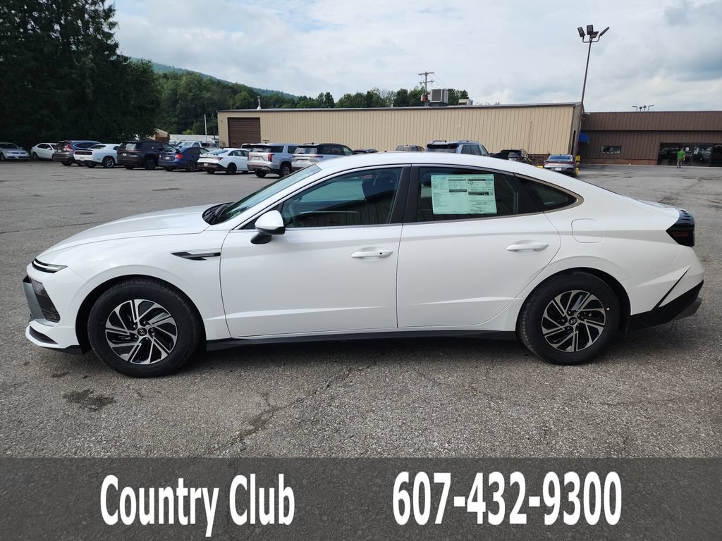 New 2026 Hyundai Sonata Blue FWD image 5