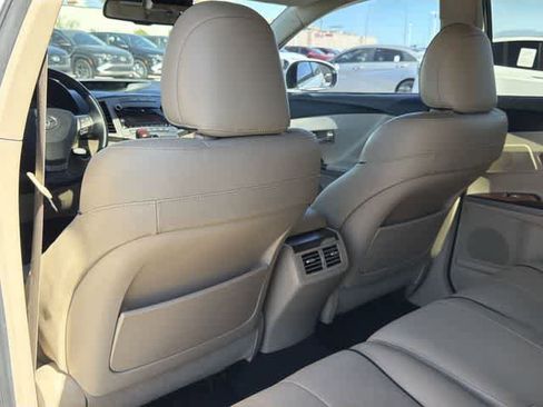 Used 2010 Toyota Venza AWD image 15
