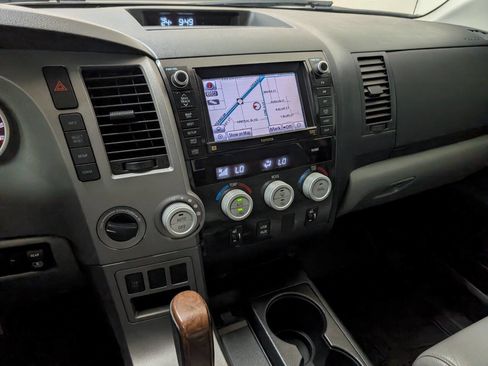 Used 2012 Toyota Tundra Limited image 9