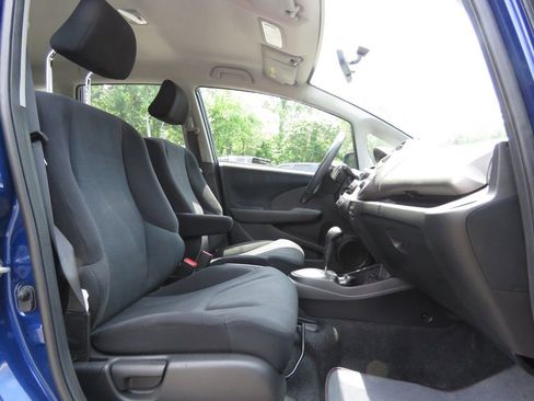 Used 2010 Honda Fit Sport image 13