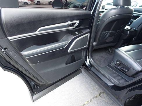 Used 2020 Kia Telluride LX AWD/4WD image 22