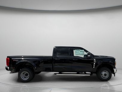Used 2025 Ford F350 XLT w/ FX4 Off-Road Package