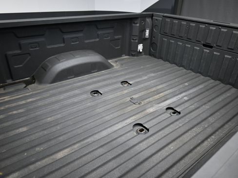 Used 2024 Chevrolet Silverado 2500 LT w/ All Star Edition AWD/4WD image 19