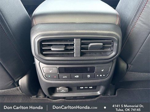 Used 2025 Honda Ridgeline Black Edition image 13