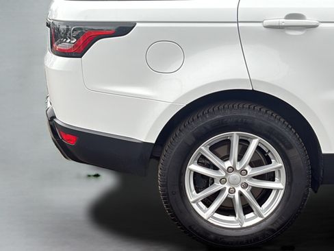 Used 2018 Land Rover Range Rover Sport SE AWD/4WD image 27