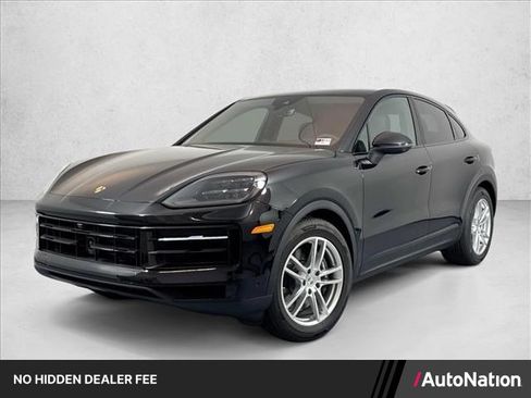 Used 2025 Porsche Cayenne Coupe AWD/4WD image 1