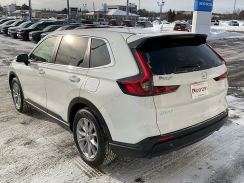 Used 2024 Honda CR-V EX-L image 7