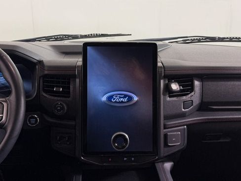 Used 2023 Ford Expedition Limited RWD image 13