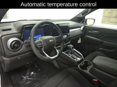 New 2026 Chevrolet Colorado LT image 10