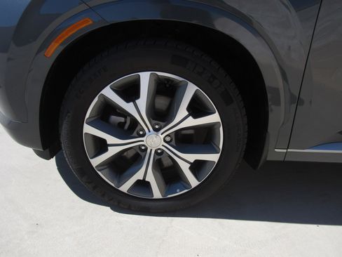 Used 2022 Hyundai Palisade Limited image 4