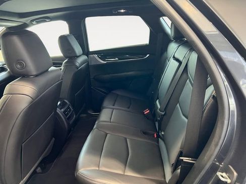 Certified 2023 Cadillac XT5 Premium Luxury w/ Technology Package AWD/4WD image 11