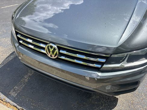 Used 2019 Volkswagen Tiguan SE AWD/4WD image 16