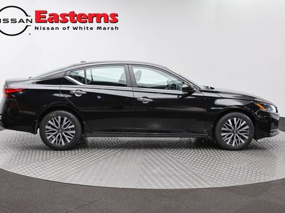 Used 2023 Nissan Altima 2.5 SV