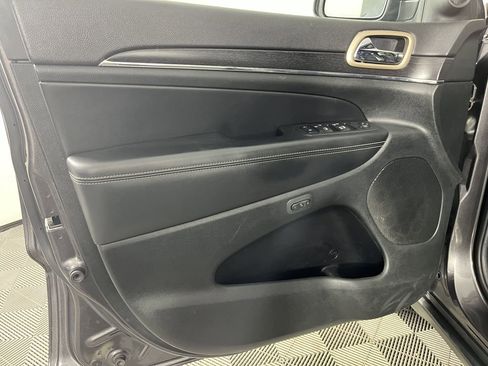 Used 2014 Jeep Grand Cherokee Limited image 10