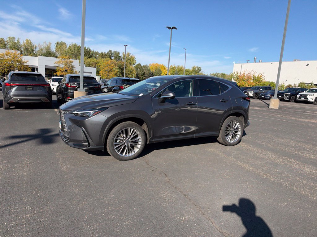 Used 2026 Lexus NX 350h AWD w/ Accessory Package (2T) image 4