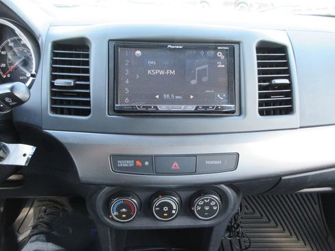 Used 2015 Mitsubishi Lancer ES image 27